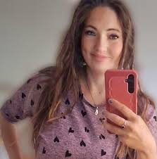 hey guys, i was wondering if anyone remembers Connie Kao, she went to Mesa  Robles and died in 8th grade in 2002. Some people said that she was hit by  a car