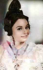 Iraida Reyes's Instagram, Twitter & Facebook