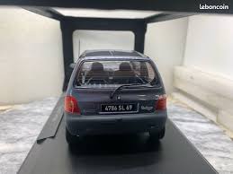 Image result for Gris Mercure 1995 Renault