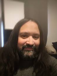 Hi guys. Roy, 47. ISO Friends, chats and dates.