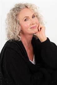 Sally Ross's Instagram, Twitter & Facebook