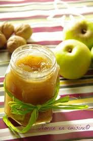 Confiture De Pommes Aux Noix Le Blog De Novice En Cuisine Confiture De Pommes Confiture Recette A Base De Pommes