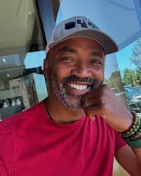 Dajuan Johnson's Instagram, Twitter & Facebook