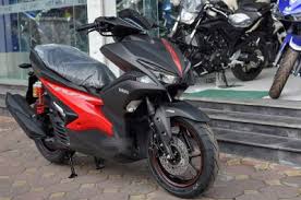 Xe yamaha nvx 155 cũ. Táº§m 40 Triá»‡u Nen Mua Yamaha Nvx 155 CÅ© Hay Mua Xe Nvx 125 Má»›i
