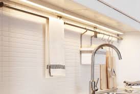 Cuisine Equipee Cuisines Pas Cheres Sur Mesure Eclairage Evier Eclairage Cuisine Evier Cuisine