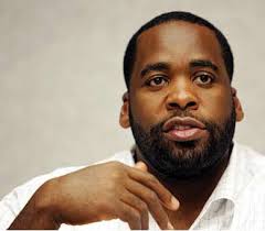 deTRoiT mayoR CallS foR moRe CHaRTeR, pRivaTe SCHoolS