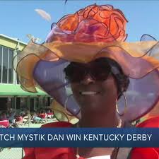 Fans at PBKC watch Mystix Dan win Kentucky Derby