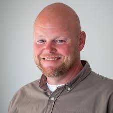 Har du spørgsmål, så kontakt en køreskole med topanmeldelser