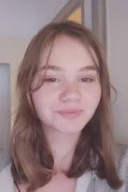 Amanda larbi conseillère en immobilier