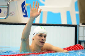 El nadador brasile�o cesar cielo filho consigui� hoy la medalla de bronce empatando con el estadounidense lezak en los 100 metros libre correspondiente a los juegos ol�mpicos de. Campeao Em 2008 Cielo Manda Mensagem De Incentivo Gzh