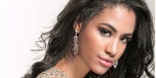 A Meghan Markle Lookalike Taught Me How to Be Meghan