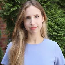 Isabel Cole's Instagram, Twitter & Facebook