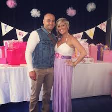 Disneybounding As Rapunzel And Flynn Rider For Their Disney Themed Baby Shower Disneybound Tangle Backless Dress Formal Baby Shower Themes Rapunzel And Flynn