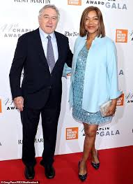 Hightower earns a fortunate hightower is living a lavish and standard life with her husband and kids. Robert De Niro Battling Over Custody Of Daughter Helen Seven With Estranged Wife Grace Hightower Daily Mail Online