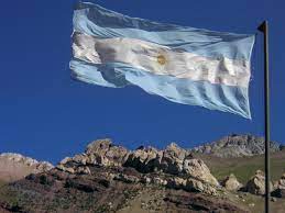 Otras, dicen que eran tres pero no está claro cuál era su disposición. Archivo Bandera De Argentina En Los Andes Jpg Wikipedia La Enciclopedia Libre
