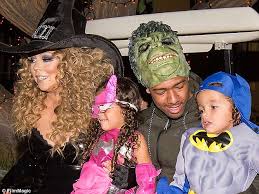 Nick, 40, and mariah, 51, enjoyed a whirlwind romance before tying the knot in 2008. Mariah Carey And Ex Nick Cannon Play Happy Families At Halloween Bash Daily Mail Online