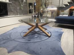 Yo también quiero tapizar el sofa que tengo, pero quiero saber donde puedo encontrar telas de. Couchtische Nussbaum Couchtisch Stern Team7 Mobel Von Frank S Studio In Straubenhardt