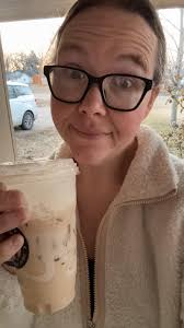 What is the recipe for banana bread iced drink?