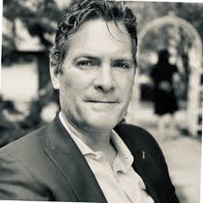 This afternoon I'm starting a 9 week travel run. Excited to spend time with  portfolio companies, LPs, investment prospects and Venture firms. I'll also  manage to get in some golf, skiing and