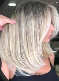 Gorgeous Bright Blonde Medium Hairstyles Trends For 2018 Stylesmod Medium Hair Styles Medium Length Hair Straight Medium Length Hair Styles