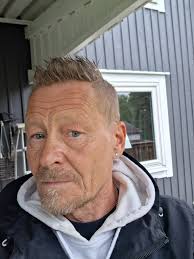 Någon som bor i Kba-kungsbacka man kanske stöter på ute idag 🥰🥰 här blir  de utgång å firande 🥰😍 hoppas ni alla får en fin Fredag ❤️❤️