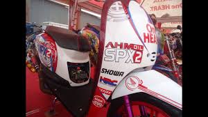 Race endlessly alongside the world's most talented drivers in online multiplayer and single player game modes. Modif Honda Scoopy Racing Look Road Race Style Youtube