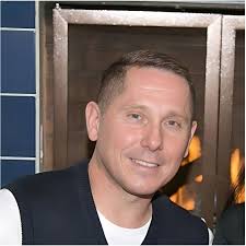 Scott Holsey's Instagram, Twitter & Facebook