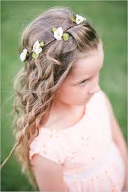 Add in some braids or hair pieces if you'd like, or leave it as is—either way, you can't go wrong with this one. Hair Styles Wedding Flower Girl