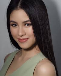 Actress kisses delavin and asia's next top model season 5 winner maureen wroblewitz are among the top 100 beauties in the running for the miss universe philippines 2021 crown. Kisses Delavin Filipina Actress Reality Television Instagram Story Filters