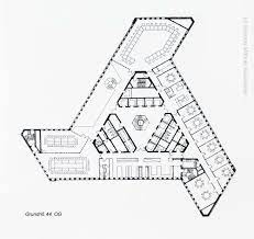 Atop the building is an inverted pyramid suspended from the three corners. Trianon Hochhaus In Frankfurt Wolkenkratzer Im Bankenviertel