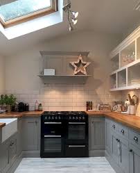 Pin By Andrea Balme On Kitchen Ideas Kitchen Design Home Kitchens Kitchen Decor