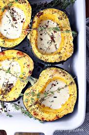 Creamy Parmesan Baked Acorn Squash Recipe In 2020 Acorn Squash Creamy Parmesan Veggie Dishes