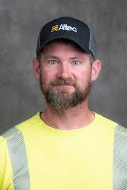 Ryan Henn's Instagram, Twitter & Facebook