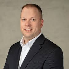 Brian Gunderson's Instagram, Twitter & Facebook