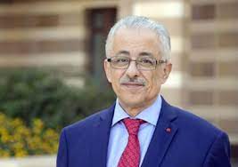 حاز طارق شوقي على الجائزة الرئاسية الأمريكية للتفوق البحثي عام 1989، والتحق بمنظمة. Ø§Ù„Ø³ÙŠØ±Ø© Ø§Ù„Ø°Ø§ØªÙŠØ© Ù„Ù€ Ø·Ø§Ø±Ù‚ Ø´ÙˆÙ‚ÙŠ ÙˆØ²ÙŠØ± Ø§Ù„ØªØ±Ø¨ÙŠØ© ÙˆØ§Ù„ØªØ¹Ù„ÙŠÙ… Ø§Ù„Ø¬Ø¯ÙŠØ¯ Ø¨ÙˆØ§Ø¨Ø© Ø§Ù„Ø´Ø±ÙˆÙ‚ Ù†Ø³Ø®Ø© Ø§Ù„Ù…ÙˆØ¨Ø§ÙŠÙ„