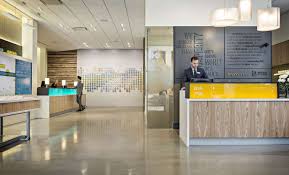 Umpqua Bank Sansome Street San Francisco Ca Mccall Design Group Bank Design Lcd Wall Design Commercial Design