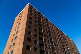 2035 south millway unit# 2, mississauga, ontario. 2247 Hurontario Street 1 2 3 Bedroom Apartment For Rent Rental Apartments Hr Property Management