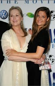 Meryl streep's daughter grace gummer files for divorce from musician tay strathairn. Meryl Streep Page C Pa Twitter Happy 27th Birthday To Louisa Jacobson Gummer The Youngest Daughter Of Meryl Streep And Don Gummer I Hope You Have A Great Day Https T Co Jrba9n5xyj
