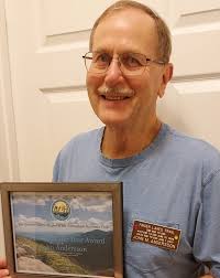 Appreciation for Orlando Mejía's hiking contributions