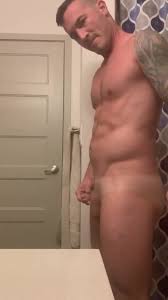 Small cock: Tall stud jerks his TINY cock - ThisVid.com