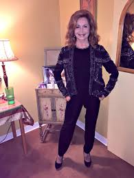 She is an actress, known for päivien viemää. Days Of Our Lives Legend Suzanne Rogers Talks Christmas At The Hortons Favorite Story Lines And More Glamour