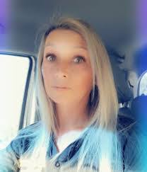 Tracy Slaughter's Instagram, Twitter & Facebook