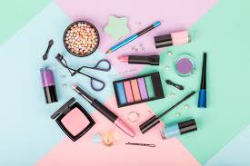 Menekan hasrat belanja kosmetik daring