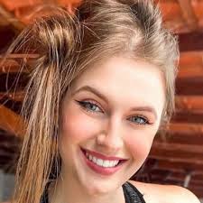 Yoanne WendyAnayah Fitia