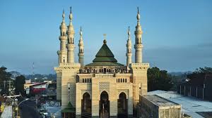 Istilah tersebut diperuntukkan bagi masjid yang tidak digunakan untuk sholat jumat dan umumnya berukuran kecil. Download Gambar Masjid Dan Bedug Kartun Terbaru Cikimm Com