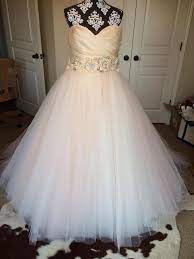 Lazaro 3108 2 000 Size 18 Used Wedding Dresses Wedding Dress Suit Embroidered Wedding Dress Wedding Dress Couture