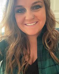 Desi Lynn Gibson Kerns (@desilynnkerns) • Instagram photos and videos