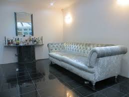 Chesterfield Sofa Modell Elizabeth Samt Silber Www Kippax Sofas De Elizabeth Htm Chesterfield Mobel Zuhause Couch Mobel