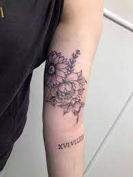The best in beauty from those who know best. Pretty Grey Wash Flowers For Artistic Ink Tattoo Studio Facebook