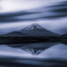 Photographer Captures The Mystifying Moods Of Mount Fuji At Dawn Mount Fuji Fuji Photo Fuji